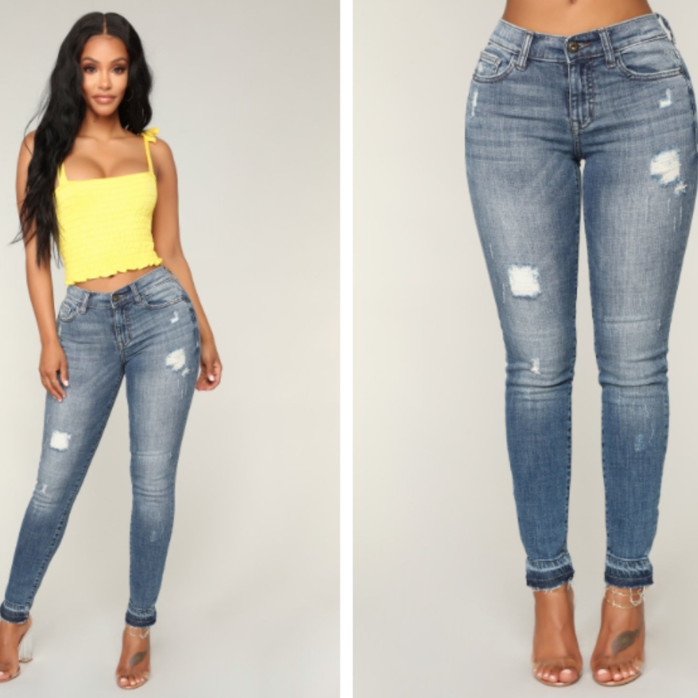 Fashion Nova Kristen Mid Rise Jeans Size 11